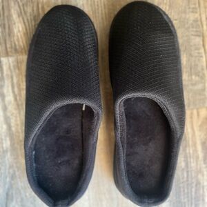 Men’s Dearfoams slippers